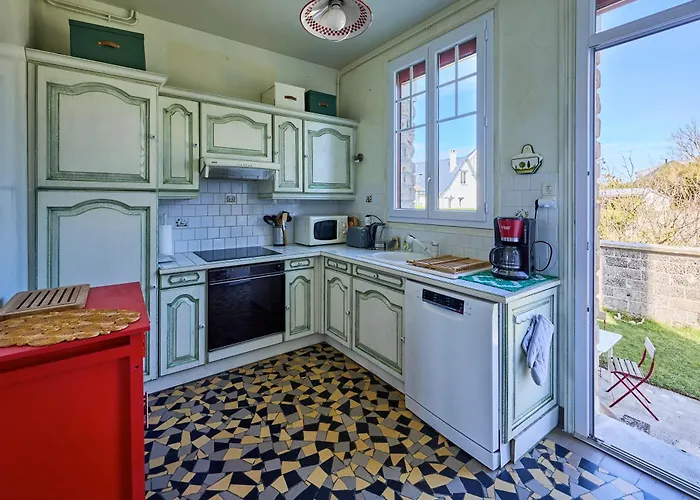 Ferienhaus Les Mouettes - A 50 M De La Bernières-sur-Mer